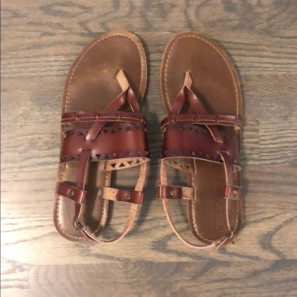 Women’s cute tan Sandals